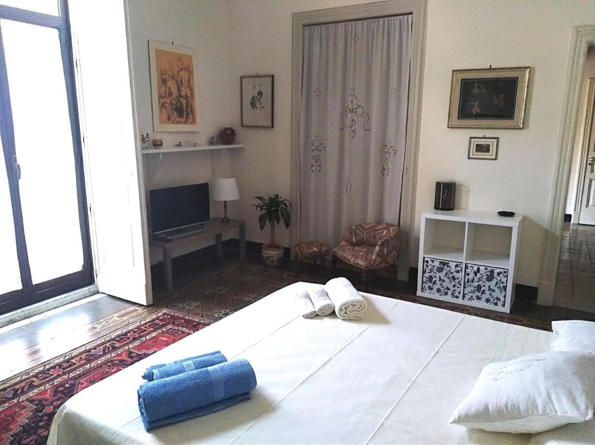 L'Oasi Di Sofia Appartamento Turistico Etnea Cavour Bellini Catania Exterior photo